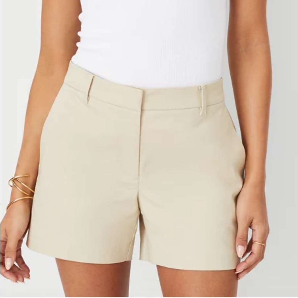 Ann Taylor Tan Women's Shorts